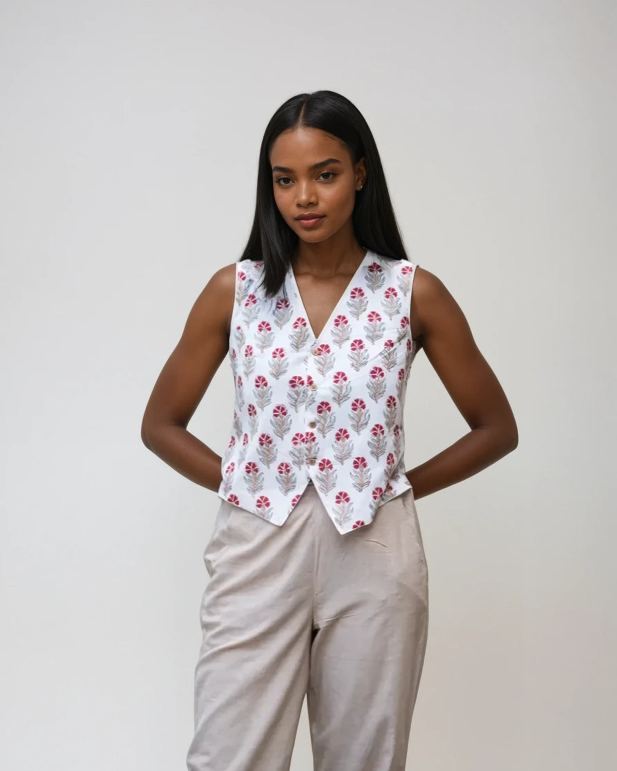 Eira Vest